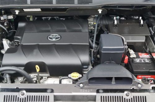 2011 TOYOTA SIENNA LE 1-ONWER OFF LEASE NON SMOKER, image 69