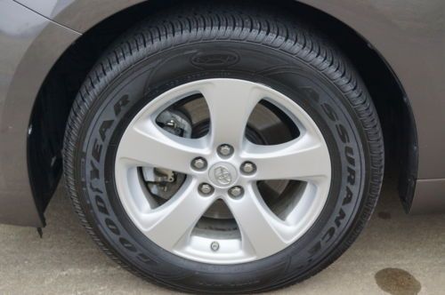2011 TOYOTA SIENNA LE 1-ONWER OFF LEASE NON SMOKER, image 73