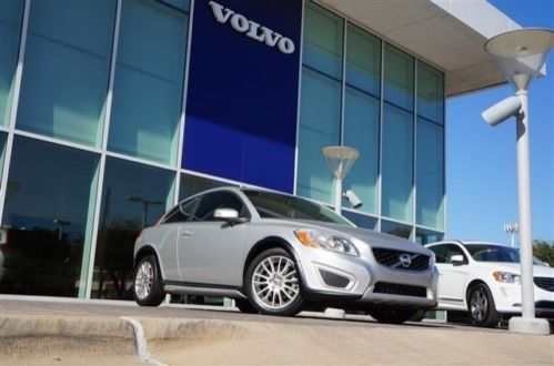 2011 volvo leather/blis/bluetooth