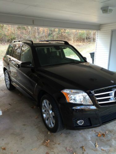 2010 black mb glk350 with 55k miles.