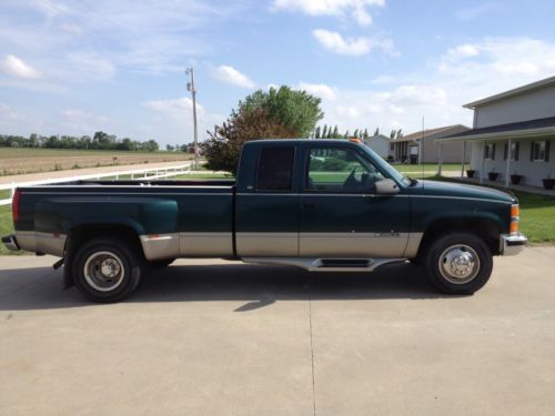 Very clean 2 door ext cab dually