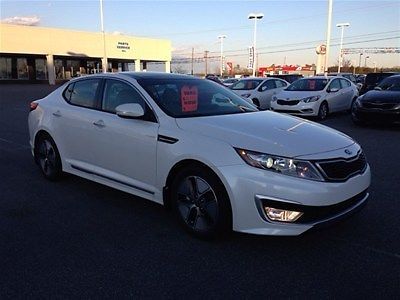 2013 kia optima ex hybrid.  loaded.  save thousands