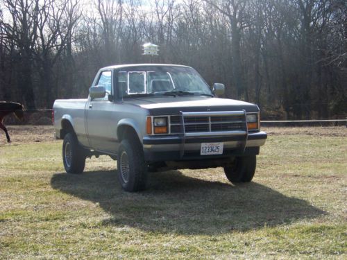 1987 dodge dakota 4wd runs well good truck