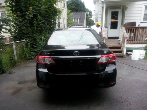 2013 Toyota Corolla LE Sedan 4-Door 1.8L, image 4