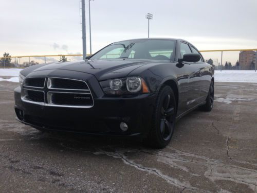 2012 dodge charger sxt plus sedan 4-door 3.6l/no reserve