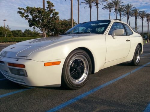 1986 porsche 944 turbo coupe 2-door 2.5l