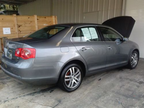 2006 jetta volkswagon leather seats