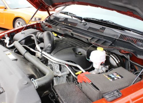 Express HEMI Leather MP3 Bed Liner Oversize Alloy Wheels Cruise Painted Bumper, image 11