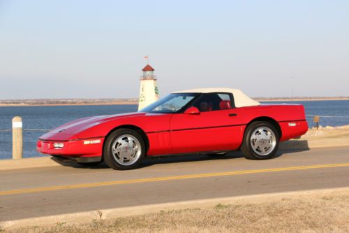 1989 chevrolet corvette base convertible 2-door 5.7l