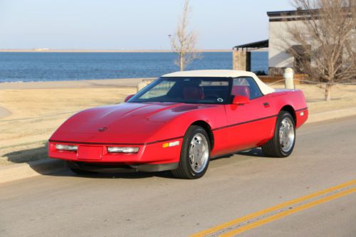 1989 Chevrolet Corvette Base Convertible 2-Door 5.7L, image 2