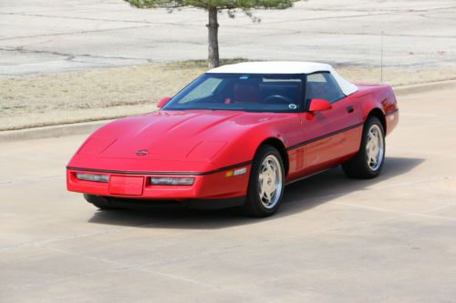 1989 Chevrolet Corvette Base Convertible 2-Door 5.7L, image 4