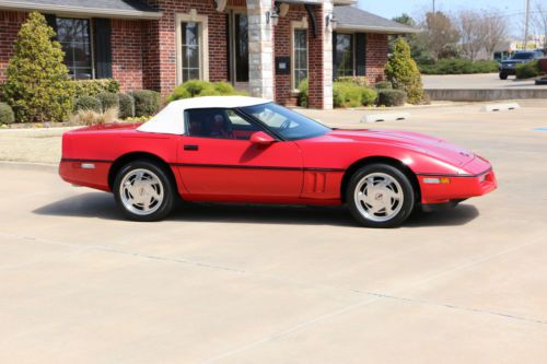 1989 Chevrolet Corvette Base Convertible 2-Door 5.7L, image 5