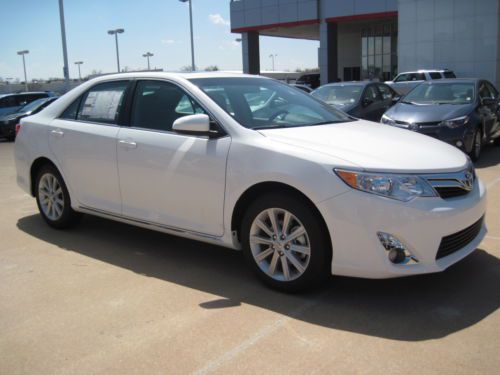 Xle new 2.5l bluetooth 2.5 liter inline 4 cylinder dohc engine 4 doors