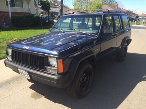 Jeep cherokee 1996 4 door 2x4 with less than 143,000 miles  straight 6