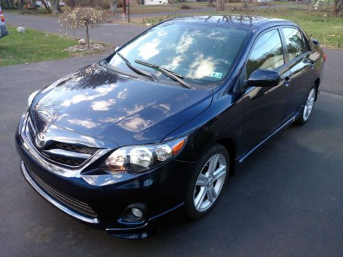 2013 toyota corolla s sedan 4-door 1.8l