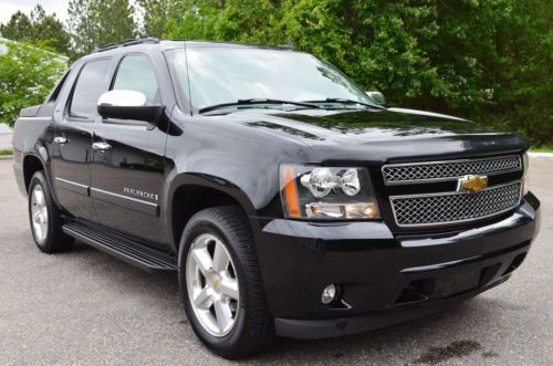 2007 CHEVROLET AVALANCHE LTZ 4X4 NAV DVD LEATHER SILVERADO 1500 LOW RESERVE NO, US $13,800.00, image 2