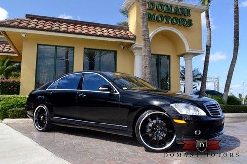 Amg sport pkg, premium iii, ipod, keyless, heat/cooled front seats