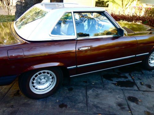 Classic Mercedes-Benz-1973 SL 450 Convertible with 2 Hard Tops, Maroon, White, US $9,600.00, image 2