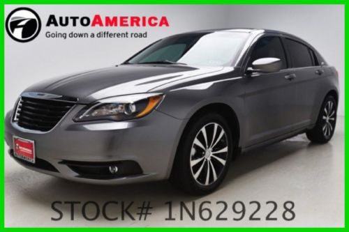 We finance! 13116 miles 2013 chrysler 200 limited  3.6l v6 24v