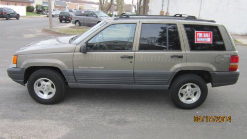 1997 jeep grand cherokee good condition!!