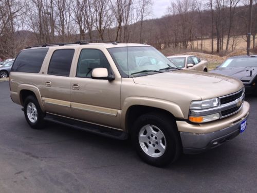 NO RESERVE NR 2005 CHEVY SUBURBAN 4x4 RUNS GOOD, image 13