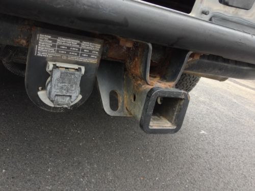 NO RESERVE NR 2005 CHEVY SUBURBAN 4x4 RUNS GOOD, image 28