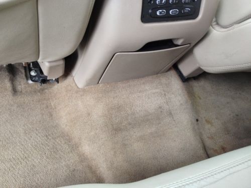 NO RESERVE NR 2005 CHEVY SUBURBAN 4x4 RUNS GOOD, image 74