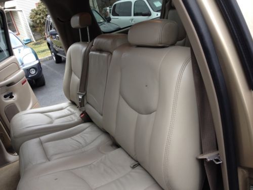 NO RESERVE NR 2005 CHEVY SUBURBAN 4x4 RUNS GOOD, image 76