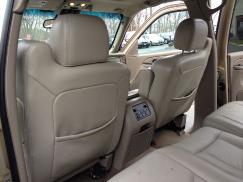 NO RESERVE NR 2005 CHEVY SUBURBAN 4x4 RUNS GOOD, image 77