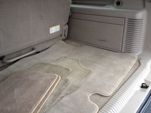 NO RESERVE NR 2005 CHEVY SUBURBAN 4x4 RUNS GOOD, image 80