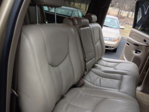 NO RESERVE NR 2005 CHEVY SUBURBAN 4x4 RUNS GOOD, image 87