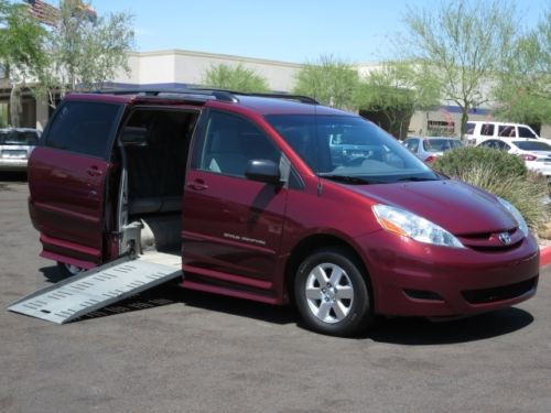 2007 toyota sienna le braun rampvan wheelchair handicap van make offer