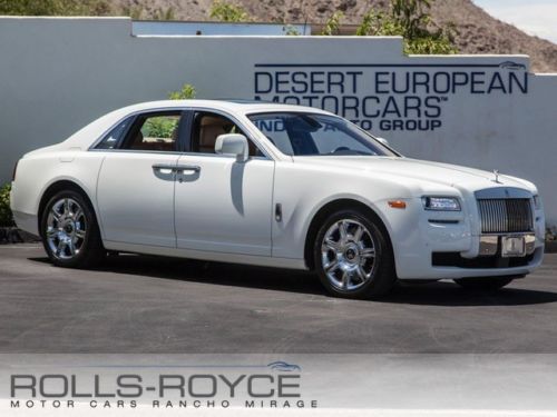 Cpo 2011 rolls-royce ghost english white 20 wheel nightvision theater pano roof