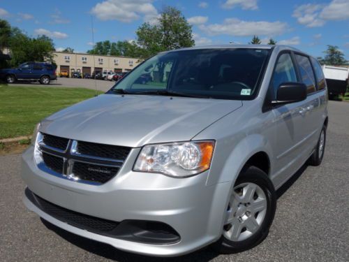 Dodge grand caravan se stow-n-go seats 3rd row rear climate autocheck no reserve