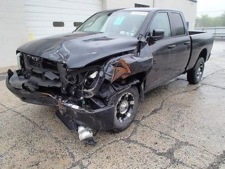 2013 crew cab black truck 4x4 only 22k miles salvaged title great project trk!