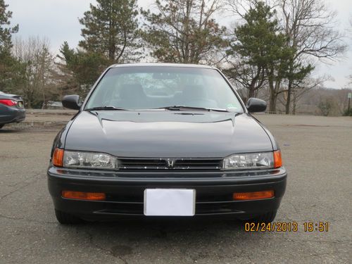 1992 honda accord lx coupe - good condition and runs great