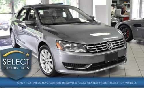 One owner passat 2.5 sel nav rear camera moonroof heated seats low miles