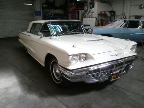 1960 ford thunderbird base hardtop 2-door 7.0l