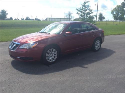 2014 chrysler 200 11k miles factory warranty!!!!!