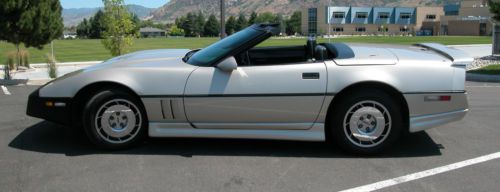 1987 corvette convertible - flawless condition - garage-kept.