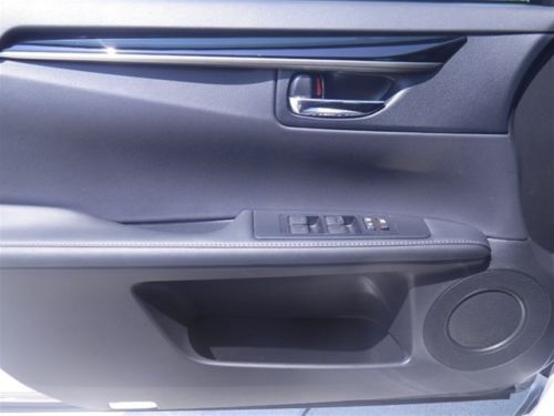 Base 3.5L Bluetooth Signal mirrors - Turn signal in mirrors Rear defogger, image 16