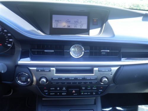 Base 3.5L Bluetooth Signal mirrors - Turn signal in mirrors Rear defogger, image 20