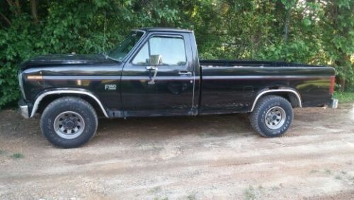 1986 ford f-150 xl standard cab pickup 2-door 5.0l