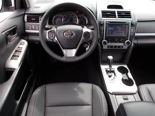 2014 toyota camry se