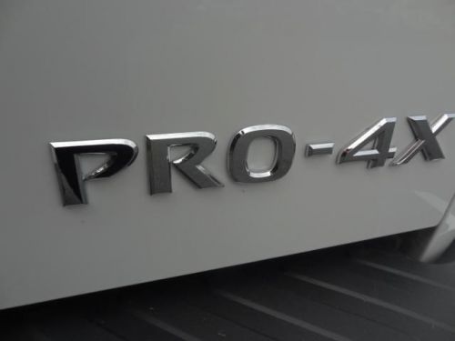 2014 nissan frontier pro-4x