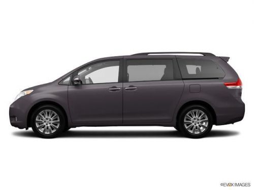 2014 toyota sienna limited