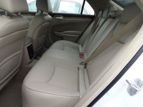 2014 chrysler 300c base