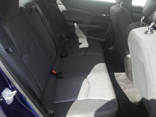 2013 dodge avenger se