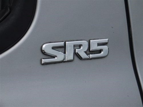 2005 toyota tundra sr5