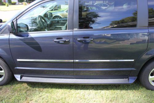 Dodge : Grand Caravan SXT Mini Passenger Van 4-Door Original Owner!!, image 3